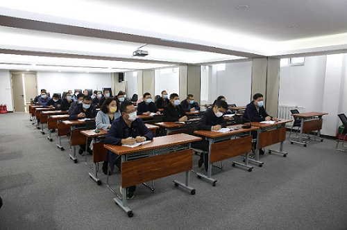 山西省節(jié)能中心有限公司組織黨員干部職工收聽收看中國共產(chǎn)黨第二十次全國代表大會(huì)開幕會(huì)